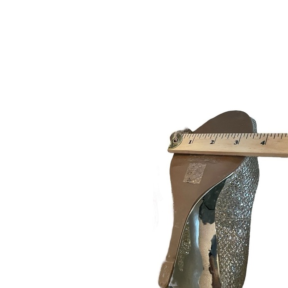 Le Chateau Silver Glitz Open Toe Wedge Heel Shoes- Size 9 - Picture 8 of 10
